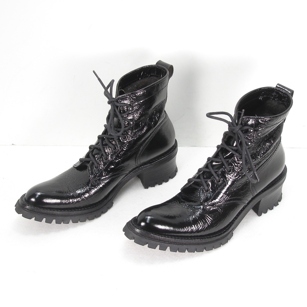 FROM MADE IN ITALY BLACK PATENT LEATHER BOOTIES 37